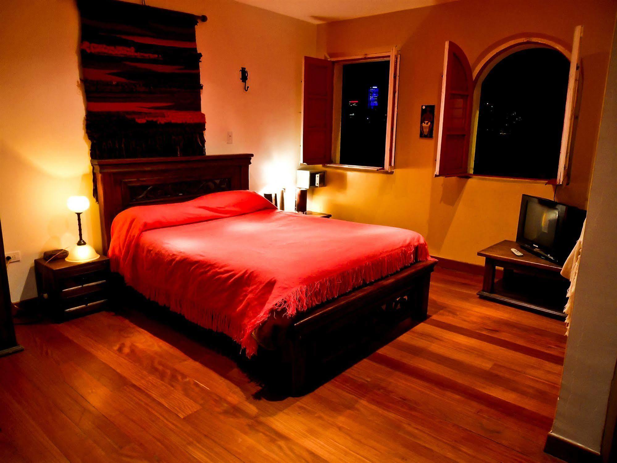 Bed&Breakfast Chorro De Quevedo 보고타 외부 사진